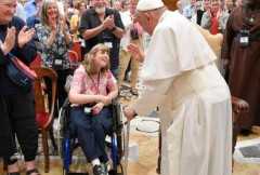 Christians must radiate the Gospel, pope says