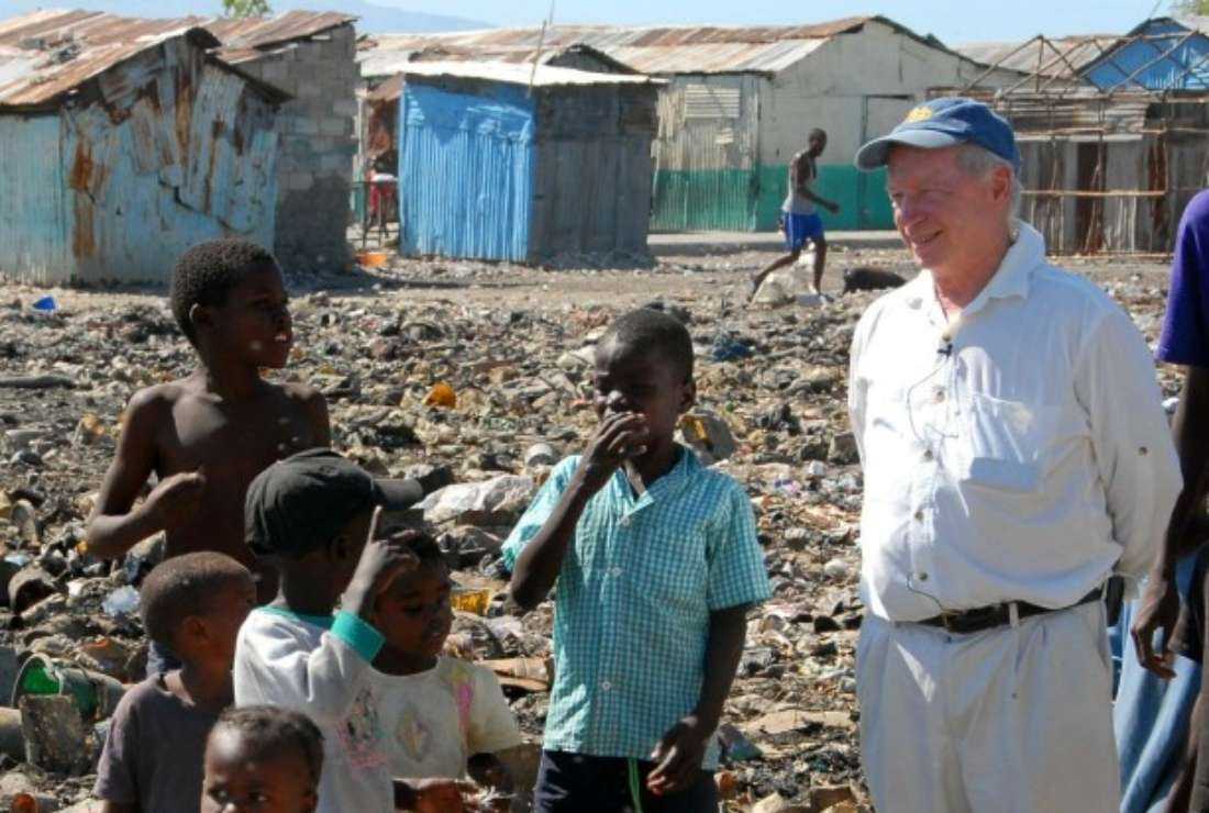 US Catholic priest negotiates 'fragile' Haiti gang truce - Vimarsana News