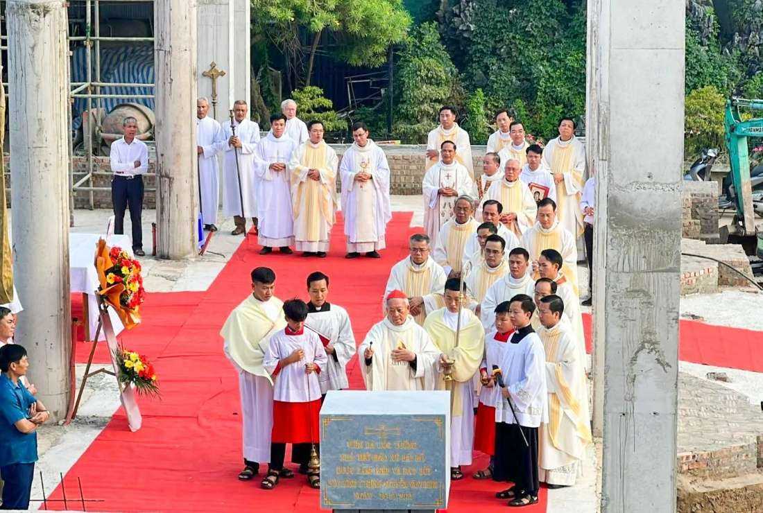 Emeritus Cardinal Archbishop Peter Nguyen Van Nhon of Hanoi at the foundation-laying ceremony for a new church on Oct. 26.