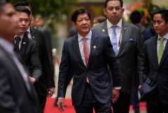 Philippine prez suspends wealth fund formation
