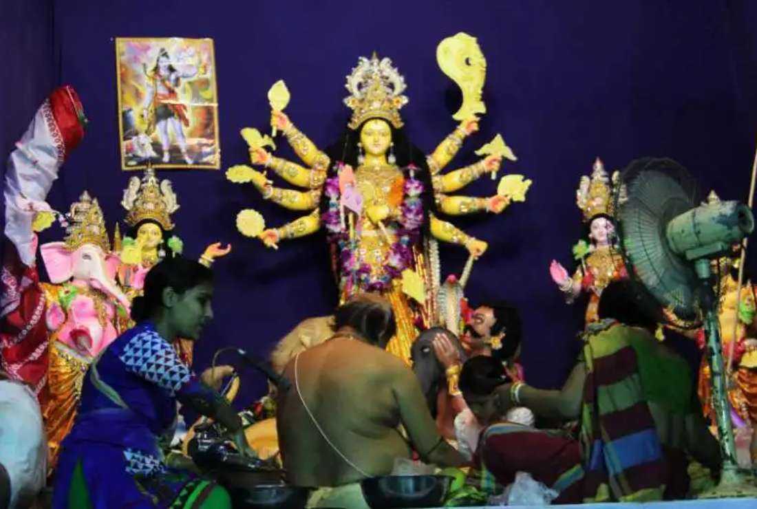 Bangladeshi Hindus told to limit festival during Muslim prayers - Vimarsana News