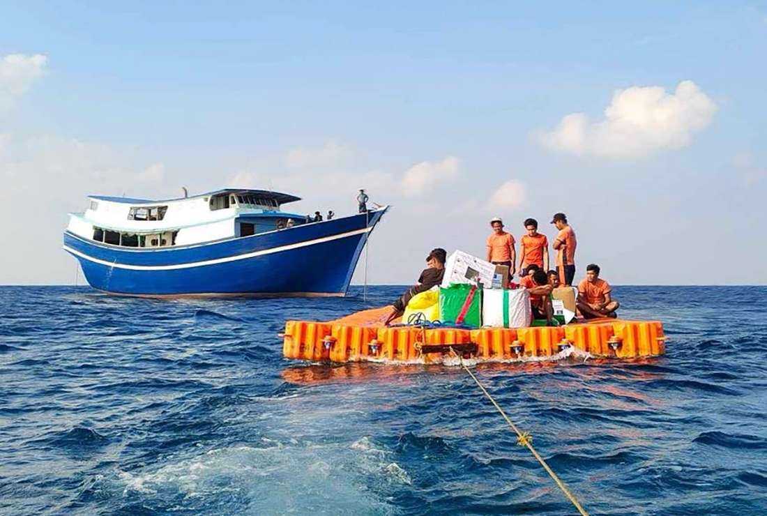 Filipino Christians pray for peace amid China threat - Vimarsana News