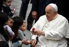US bishops' body affirms pope's description of surrogacy 