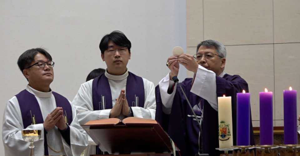 Korean diocese runs blood donation campaign during Lent