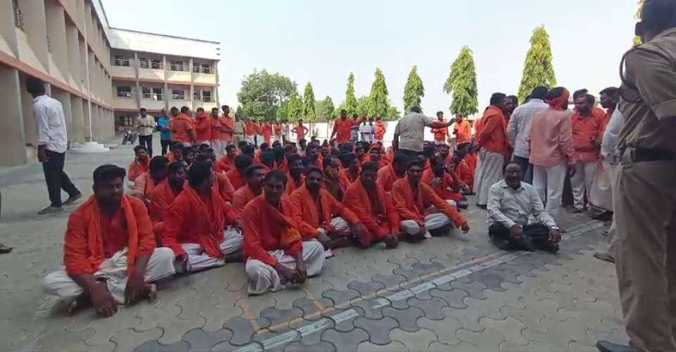 Hindu mob attacks Catholic school in southern India