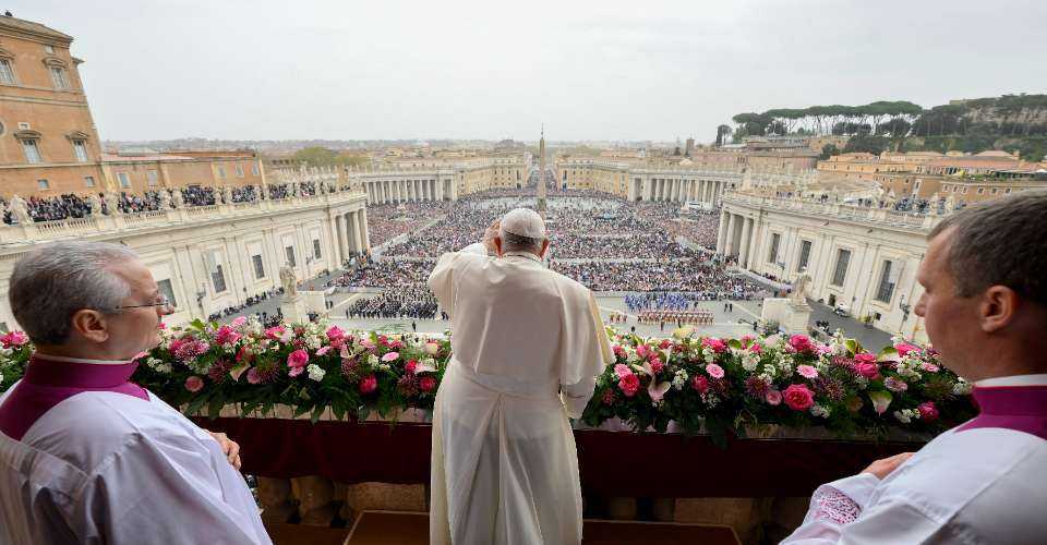Pope asks Christ to 'roll away' the stones of war worldwide - Vimarsana News