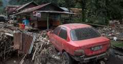 Indonesia flood death toll rises to 41