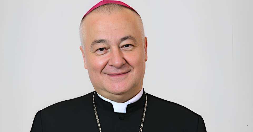 Bishop Artur Wazny of Sosnowiec.