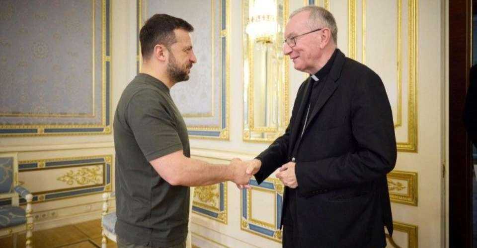 Đức Hồng y Quốc vụ khanh Tòa Thánh gặp Tổng thống Ucraina