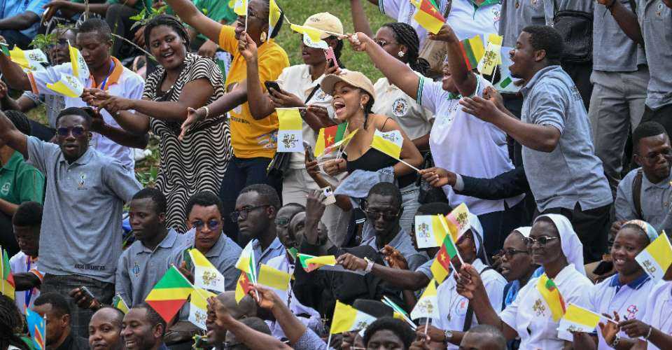 Pope urges peace as Cameroonians recall years of conflict