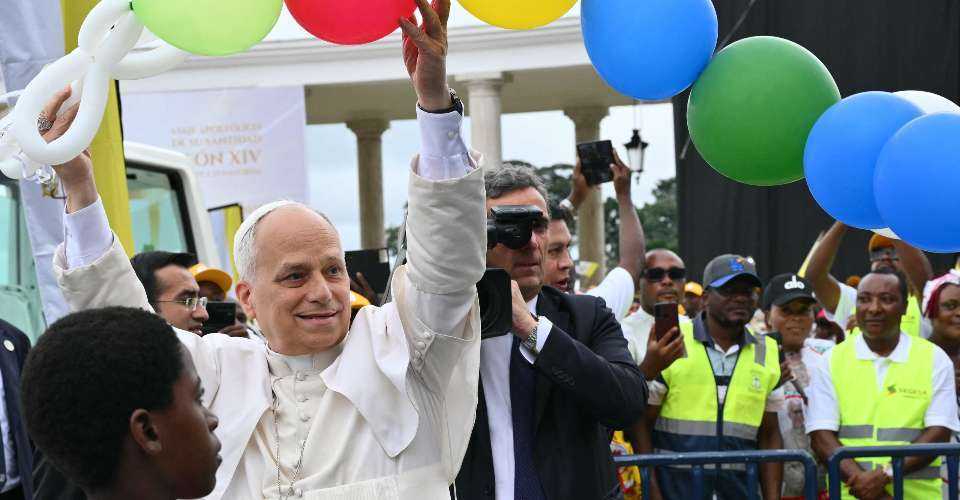 Pope urges 'greater freedom,' flags prison conditions in Equatorial Guinea