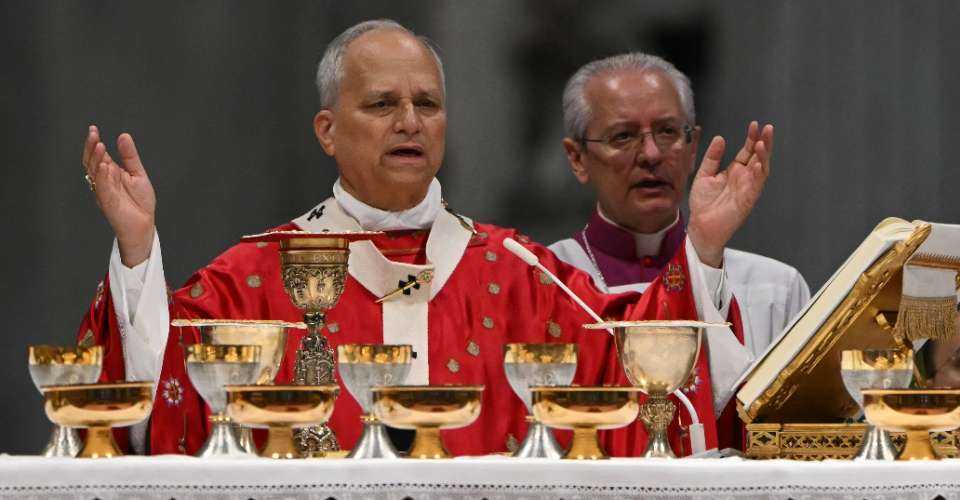 Holy Spirit guides Church amid division, ideological fragmentation: pope- UCA News