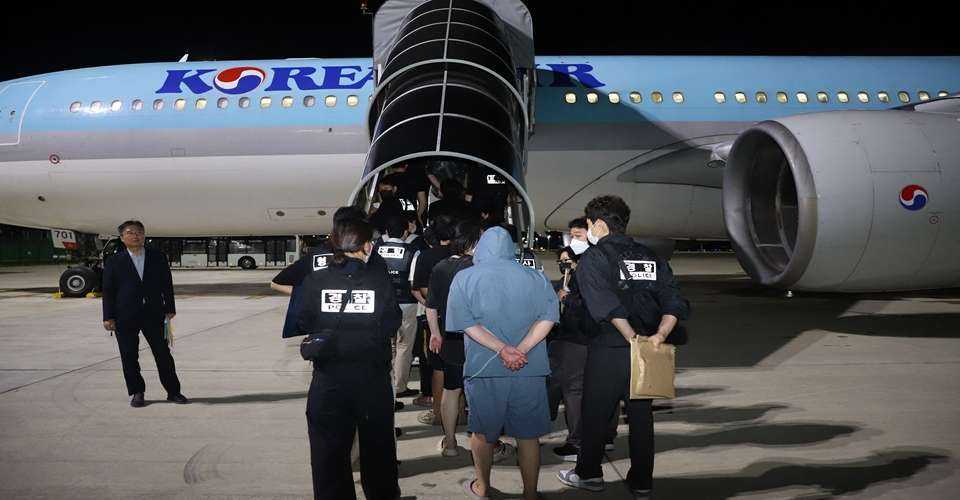 Six Chinese jailed for life in Cambodia for murdering Korean student