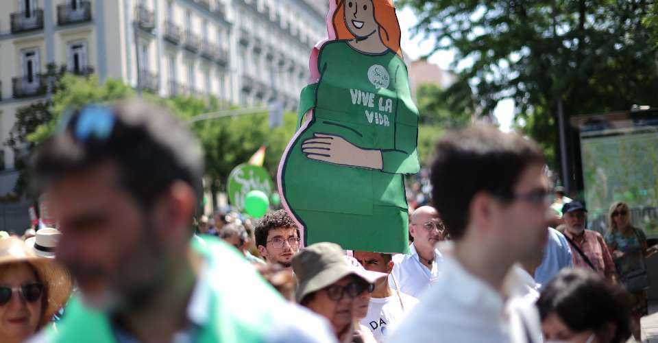Canadian bishops mark 'sobering anniversary' of euthanasia law