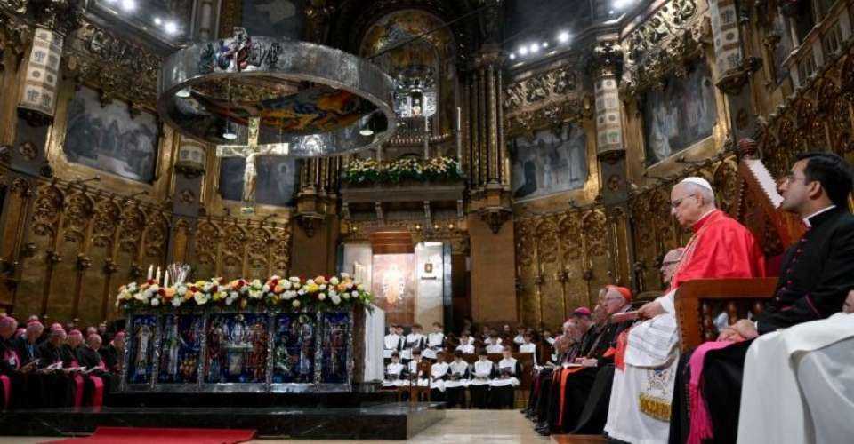 Pope entrusts pontificate to Our Lady of Montserrat in Spain