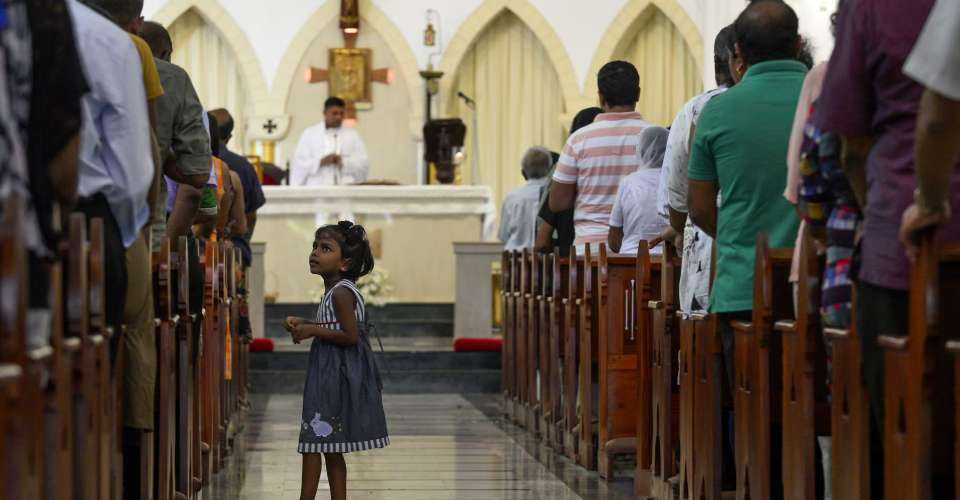 Sri Lankans demand Sunday tuition break for religious lessons