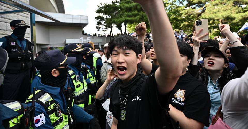 South Korean police clear election protesters after ballot shortage chaos
