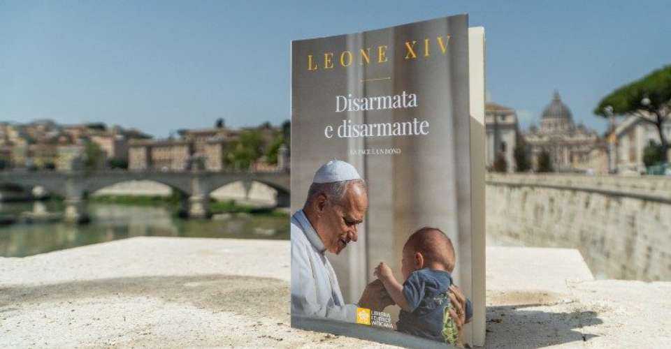 Pope Leo quotes Bob Dylan song calling for nuclear disarmament